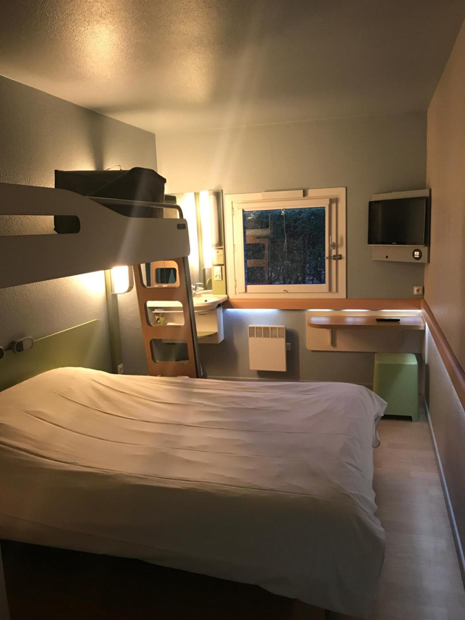 Ibis Budget L'Isle Adam Exteriér fotografie
