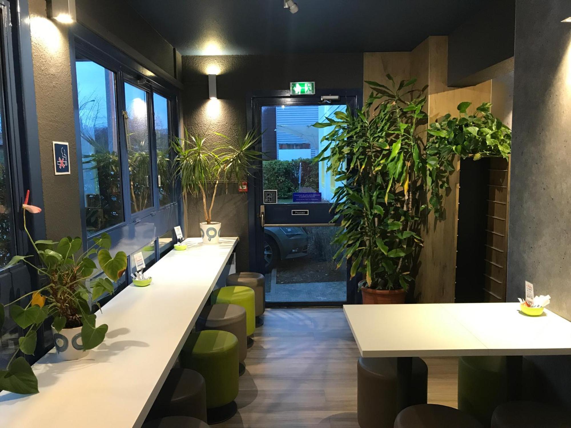 Ibis Budget L'Isle Adam Exteriér fotografie
