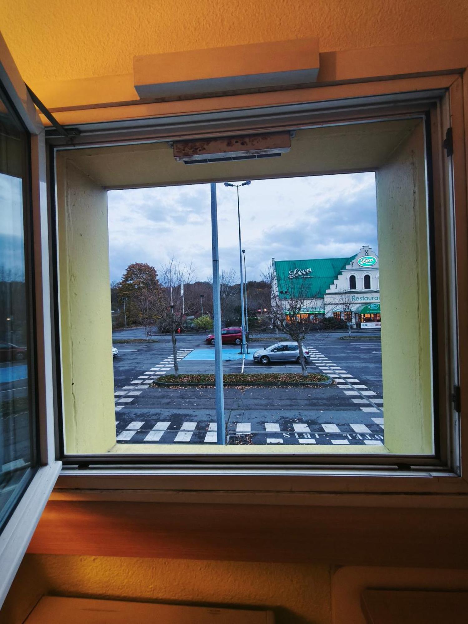Ibis Budget L'Isle Adam Exteriér fotografie